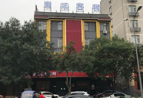 Lain-lain Yuncheng Qingxuan E-sports Inn (Nanfeng Square Bank of China Avenue Branch)