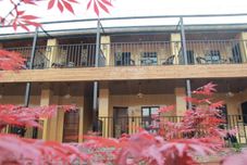 Others Zhiqing Hostel