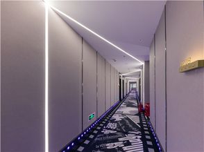 Others 4 Movie Hotel