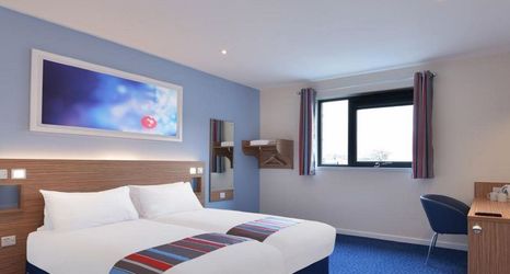 Others 2 Travelodge Glossop