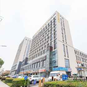 Hotel Exterior 1 Aishang Hotel (Xingang Development Zone Store), Hotel Marcopolo Tiles