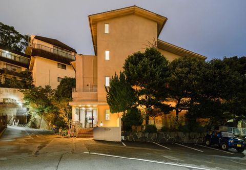 Others ATAMI KAKUREZATO(Atami Retreat)