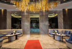 Others 5 Monterey Apartment