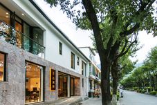 Others The residents of Dali guri live