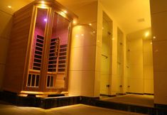 Others 6 Wharfe Hotel