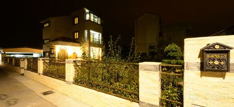 Others Slow Fly Hostel