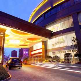 Hotel Exterior 1 Suzhou International Hotel, Yongqiao Qu Hotels