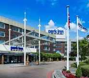 Bangunan 6 Park Inn by Radisson Hotel & Conference Centre London Heathrow