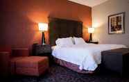 Bedroom 6 Hampton Inn By Hilton Elliot Lake