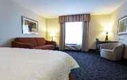 Kamar Tidur 4 Hampton Inn By Hilton Elliot Lake