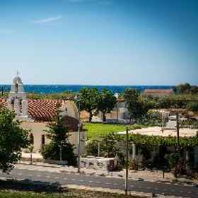 Marianthi Apartments 1, 酒店 Kara Mousha Pasha Mosque