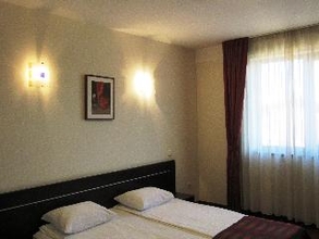 Kamar Tidur 4 Carpathian Villa