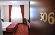 Kamar Tidur 4 Carpathian Villa