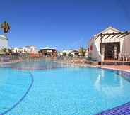 สระว่ายน้ำ 4 Fuerteventura Beach Club 