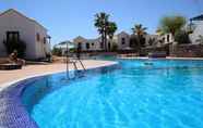 Swimming Pool 6 Fuerteventura Beach Club 