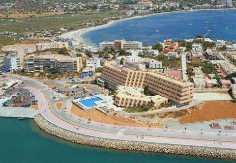 附近景观和景点 El Corso