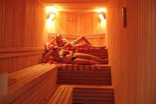 Kemudahan Hiburan Big Blue Sky Hotel