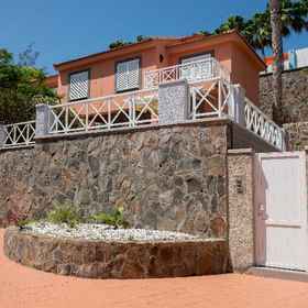 Villas Santa Ana 1, Khách sạn San Bartolomé de Tirajana