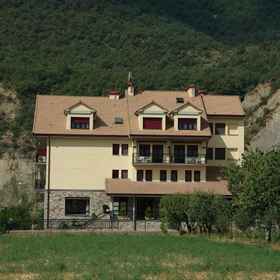 코티엘라 1, 토레라리베라 호텔