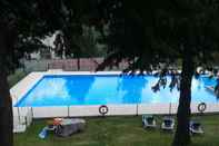 Swimming Pool Nievesol