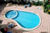 Swimming Pool Apartamentos Halley Affiliated By Melia