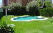 Swimming Pool 3 Torre Gerona