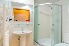 Khác City’s Hill Hotel