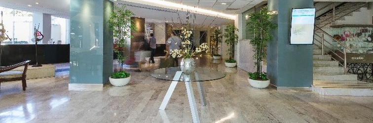 Lobby El Conquistador