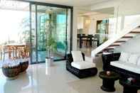 Lobby Villas Salobre