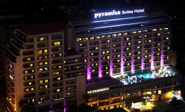 Bên ngoài 4 Pyramisa Suites Hotel Cairo