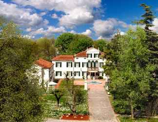 Exterior 2 Relais Villa Fiorita