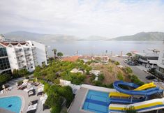 Common Space 3 Caprice Beach