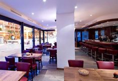 バー、カフェ、およびラウンジ 4 Hotel Gornergrat-Dorf