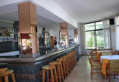 바, 카페, 라운지 Apartamentos Ses Savines