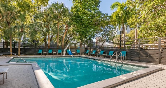 Swimming Pool Comfort Inn & Suites Downtown Brickell-Port of Mia