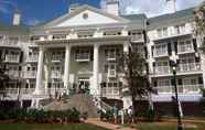 Exterior 6 Disney's Boardwalk Inn