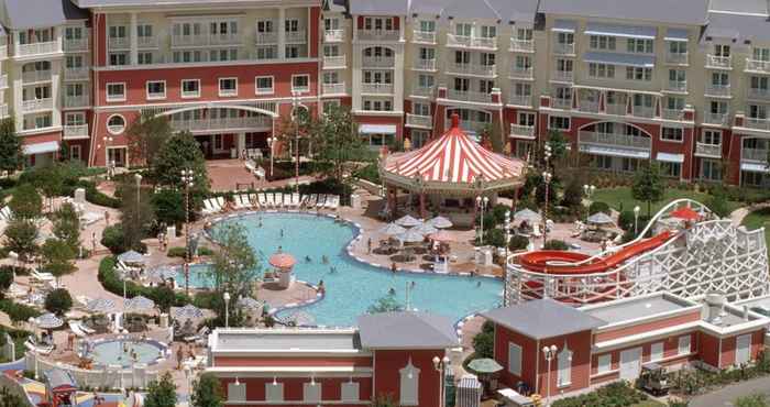 Swimming Pool Disney's Boardwalk Inn