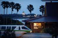 Exterior Disney's Polynesian Village Resort