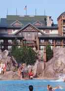 SWIMMING_POOL Disney's Wilderness Lodge