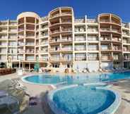 Swimming Pool 4 Luna Beach Hotel