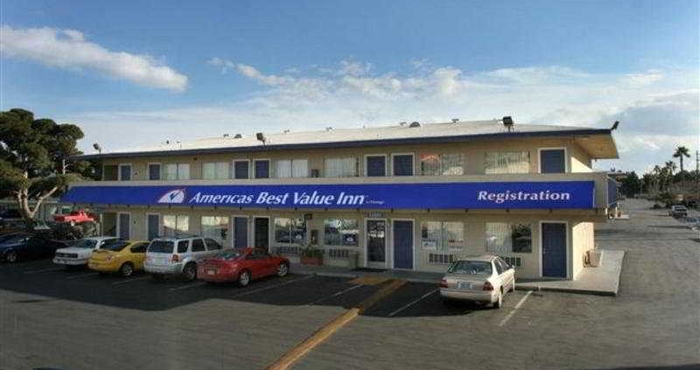 Exterior Americas Best Value Inn Las Vegas Strip