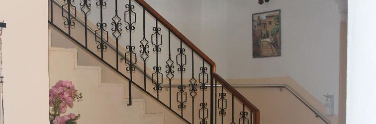 로비 Victoria Princess Hotel