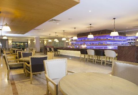 寝室 Grand Seker Hotel