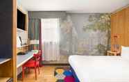 Bedroom 3 Cairn Hotel Newcastle