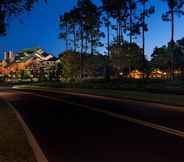 Exterior 7 Boulder Ridge Villas at Disney's Wilderness Lodge