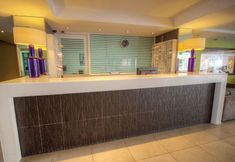 Lobby 2 Pebbles Resort St Paul's Bay