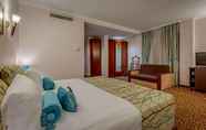 Others 3 Best Western Plus Khan Hotel