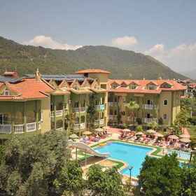 Efem 1, 酒店 İzmir Kumru