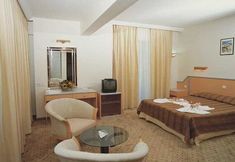 Lain-lain 5 Fame Beach Hotel