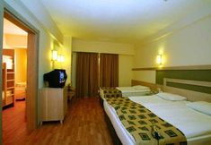 Lainnya 3 Monachus Park